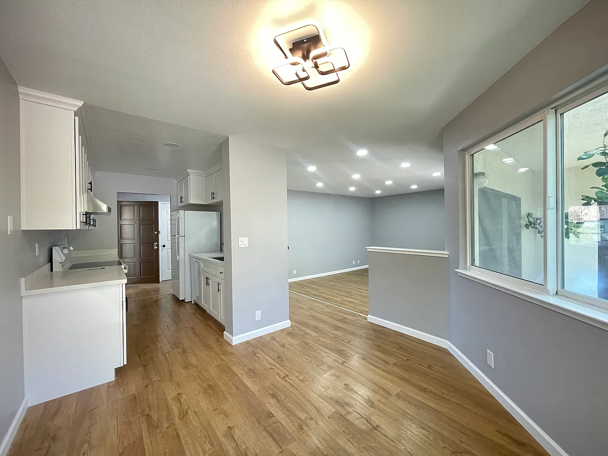 Building Photo - 21117 Gary Dr #119