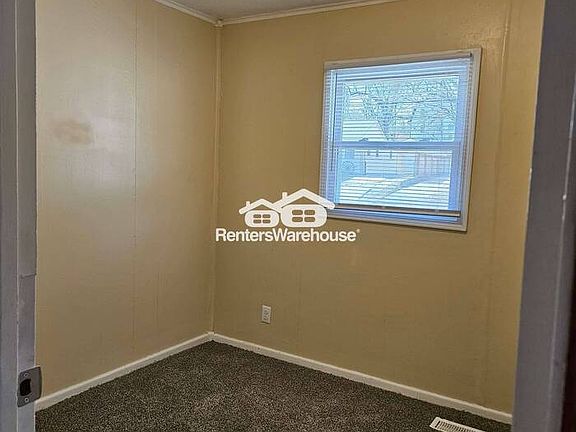 5th image of 3113 SW 2nd St