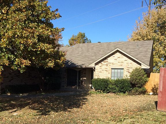 10505 Honeysuckle Lane - 3 Front_11142014