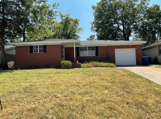 512 Manor Dr, Norman, OK 73072