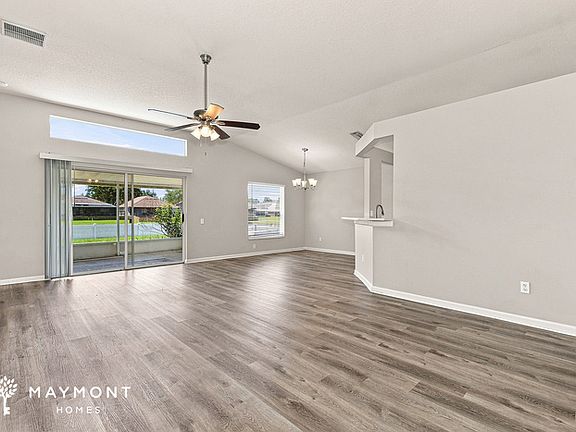 3rd image of 10455 Hunters Haven Blvd