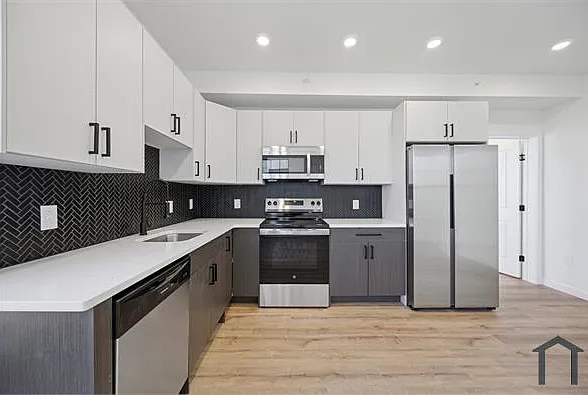 300 W Norris St #7 — Photo 7
