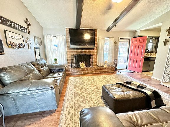 3rd image of 7708 Avenue V