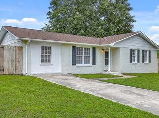 7648 Linsley Dr, North Charleston, SC 29418
