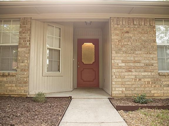2nd image of 1417 Misty Hollow St