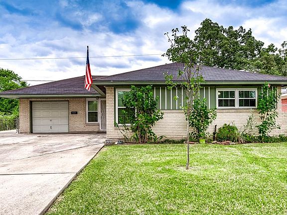 2nd image of 5731 Meadow Creek Ln