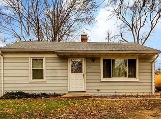 219 E Cherry Ridge Rd, Peoria, IL 61614