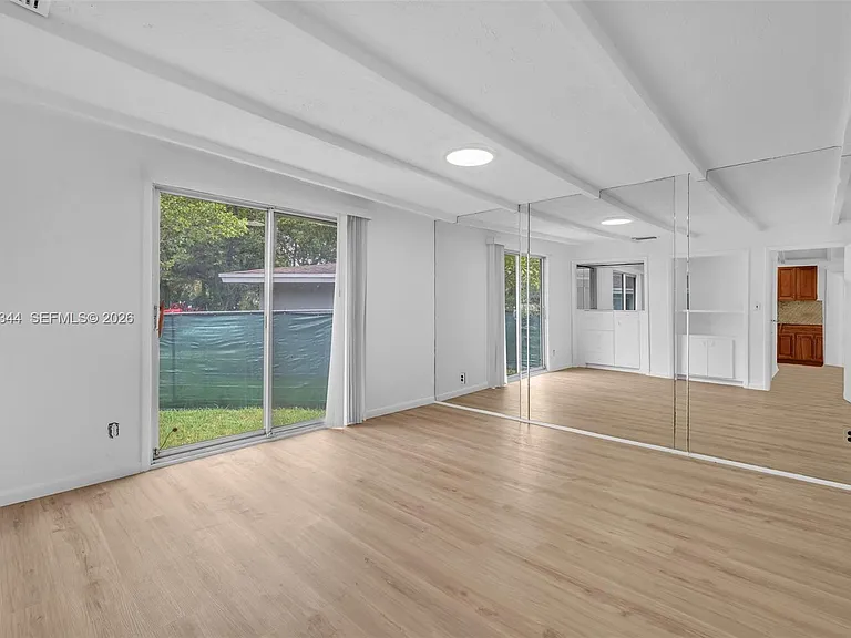 5096 SW 28th Ter — Photo 32