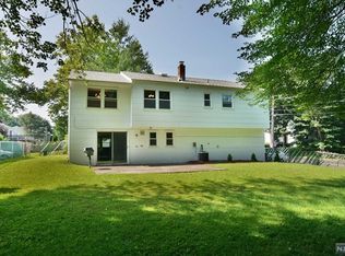 28 Odonnell St, Westwood, NJ 07675