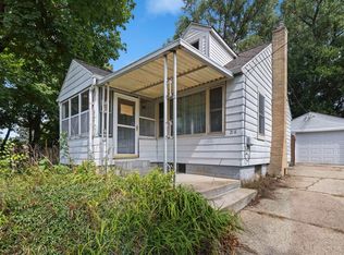 218 Euclid Ave, Rockford, IL 61102