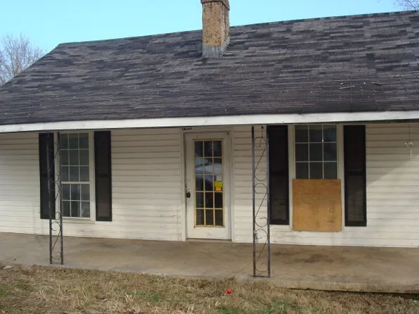 135 Buttermilk St, Doyle, TN 38559