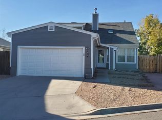 815 Tiffany Ct, Los Alamos, NM 87544