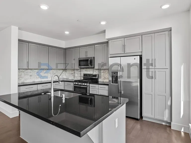 310 Riesling Ave #20 — Photo 11