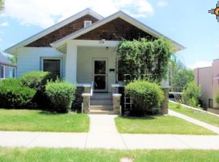 729 S 6th St, Raton, NM 87740