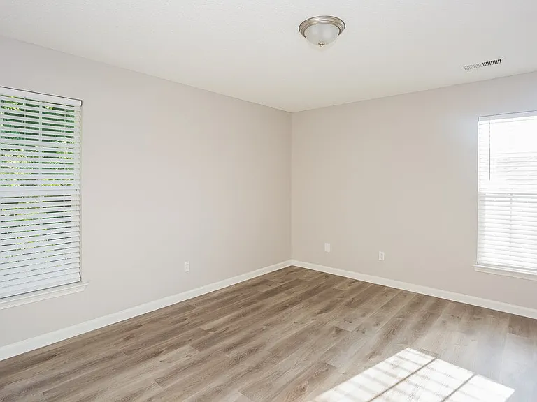 3042 Willamette Valley Dr — Photo 13