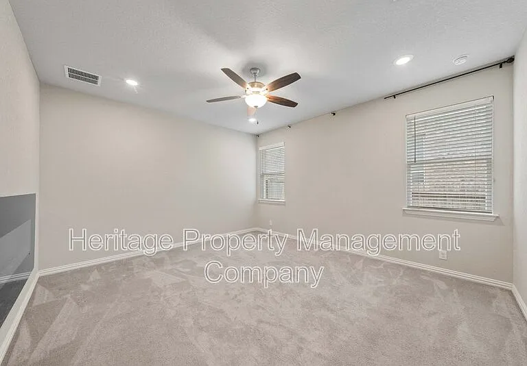 2080 Cowan Dr — Photo 18