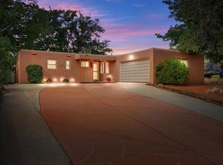 10713 Snow Heights Blvd NE, Albuquerque, NM 87112