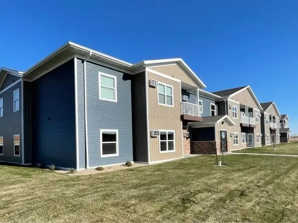 Lakeland Court Apartments II LLC, 316 16th Ave SE, Devils Lake, ND 58301