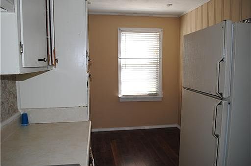 3rd image of 324 Biloxi Dr