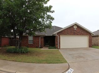 2713 85th St, Lubbock, TX 79423