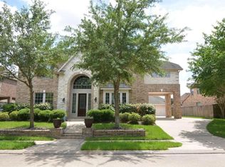 18810 N Thomas Shore Dr, Cypress, TX 77433