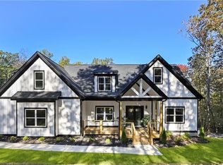 570 Mark Trl, Monroe, GA 30655