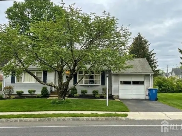 89 Norwood Ave, North Plainfield, NJ 07060