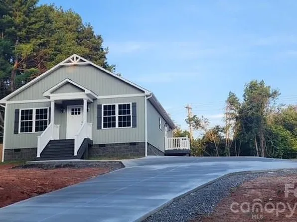 405 Falls Ave, Granite Falls, NC 28630