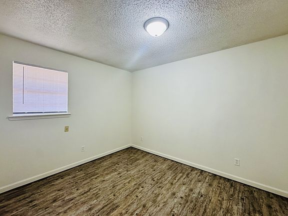 5th image of 154 Shady Ln