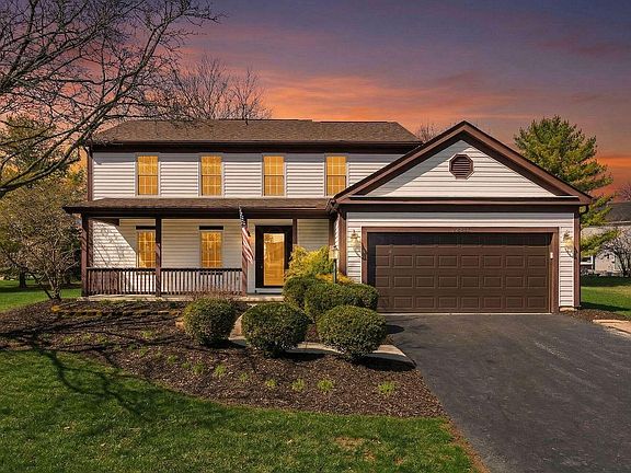 3rd image of 7685 Starmont Ct