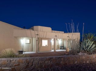 5565 Red Wolf Lane, Las Cruces, NM 88007