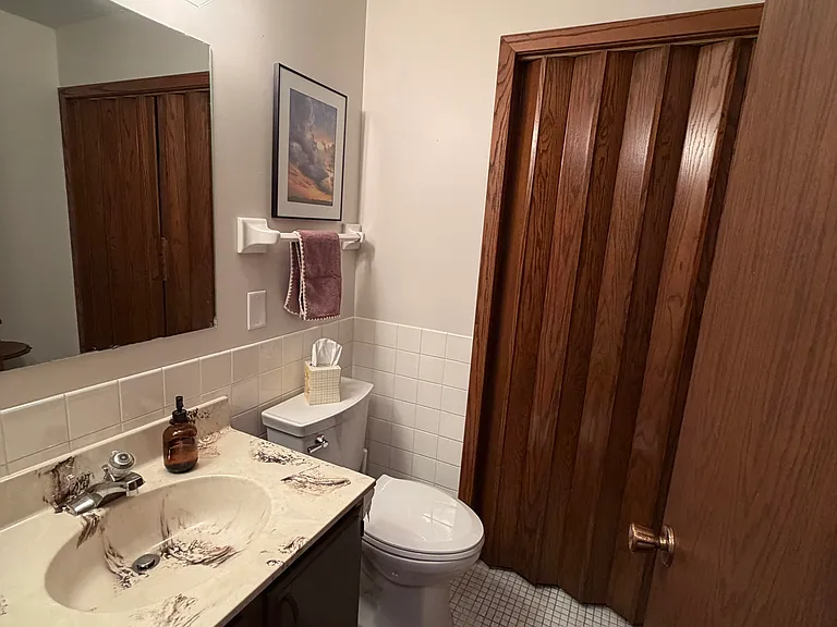 43 2nd Ave SE #205 — Photo 14