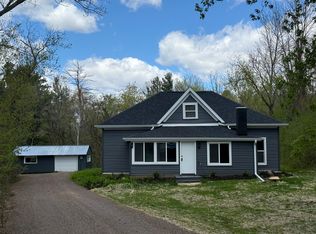 N3328 New Knapp Rd, Shell Lake, WI 54871