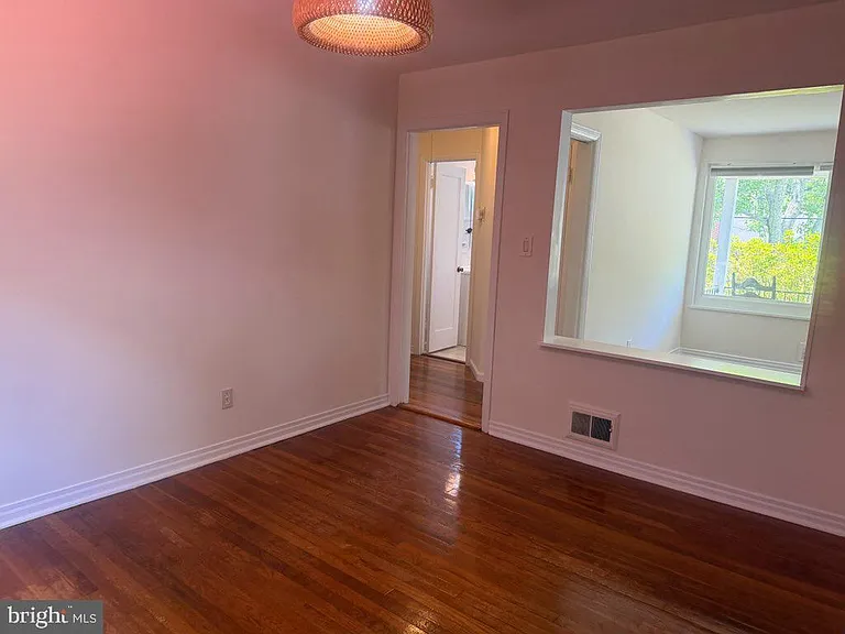 10903 Stillwater Ave — Photo 9