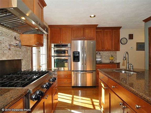 2nd image of 12 Garwaine Dr