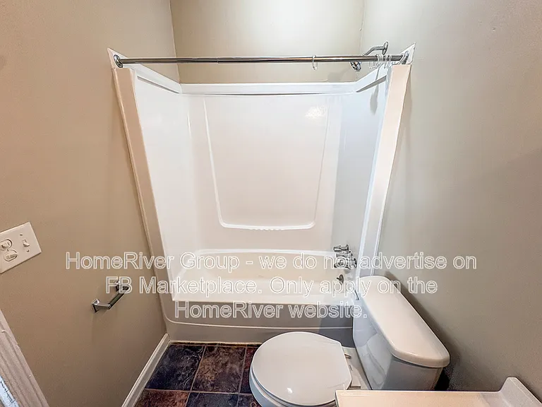3245 Idlewild Dr #2 — Photo 10