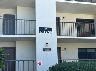 2718 Orchid Oaks Dr #C-202, Sarasota, FL 34239