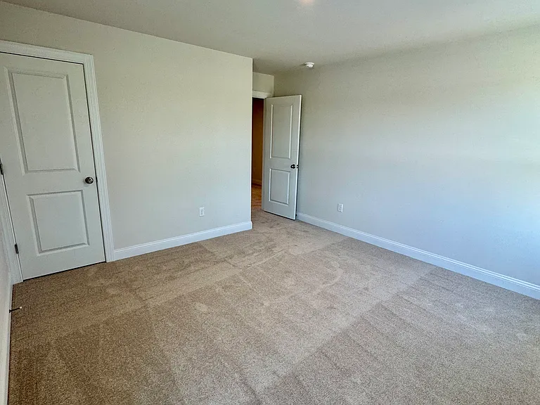 7453 Linda Vista Ln — Photo 25