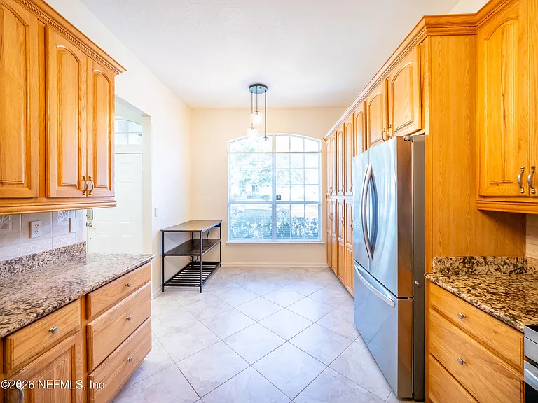 2704 Coachman Lakes Dr — Photo 14