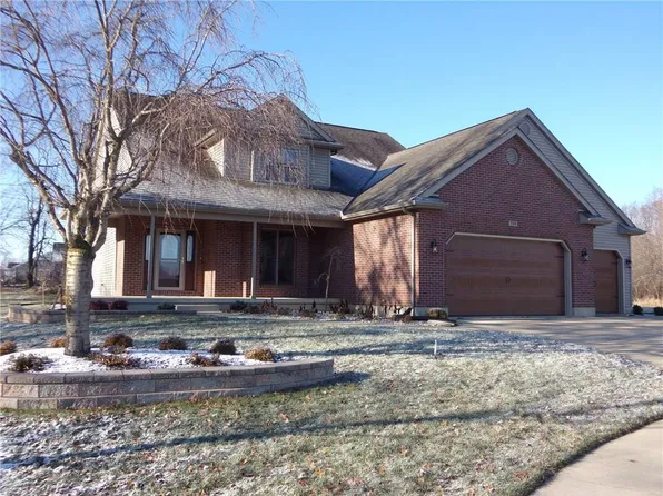 709 Rolling Hills Dr, Saint Marys, OH 45885