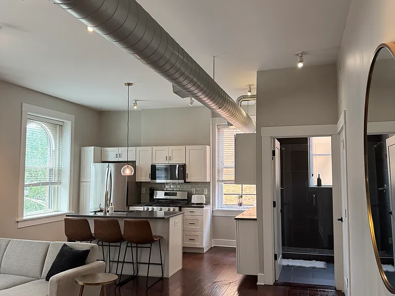 1501 Vine St #304 — Photo 11