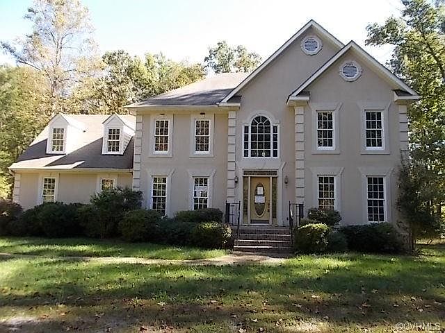 1st image of 15570 Pinehurst Forest Dr