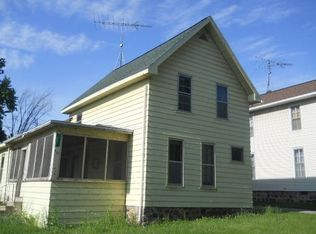 407 W Bellevue St, Leslie, MI