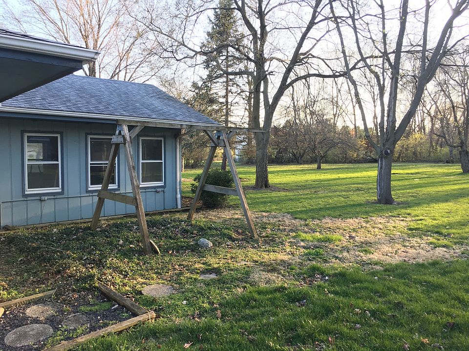 2nd image of 1803 Cindy Lynn St