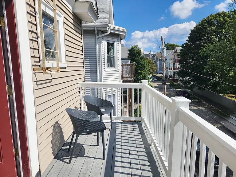 46-48 Carrington Ave #4L — Photo 11