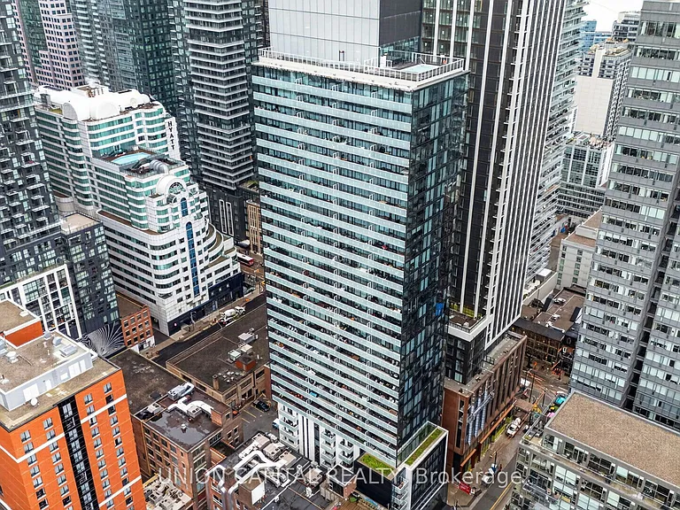 11 Charlotte St #1004 — Photo 30