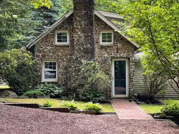 2744 & 2742 Hill Rd, Sellersville, PA 18960