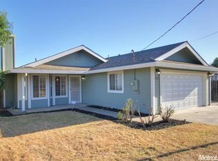 7296 Pritchard Rd, Sacramento, CA 95828