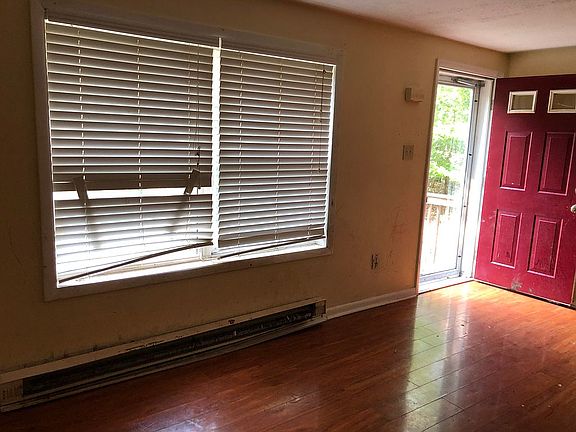 5th image of 243 Paxinos Dr