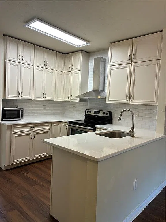 3 bed, 3.0 bath, 1478 sqft, $2,050 — Photo 4